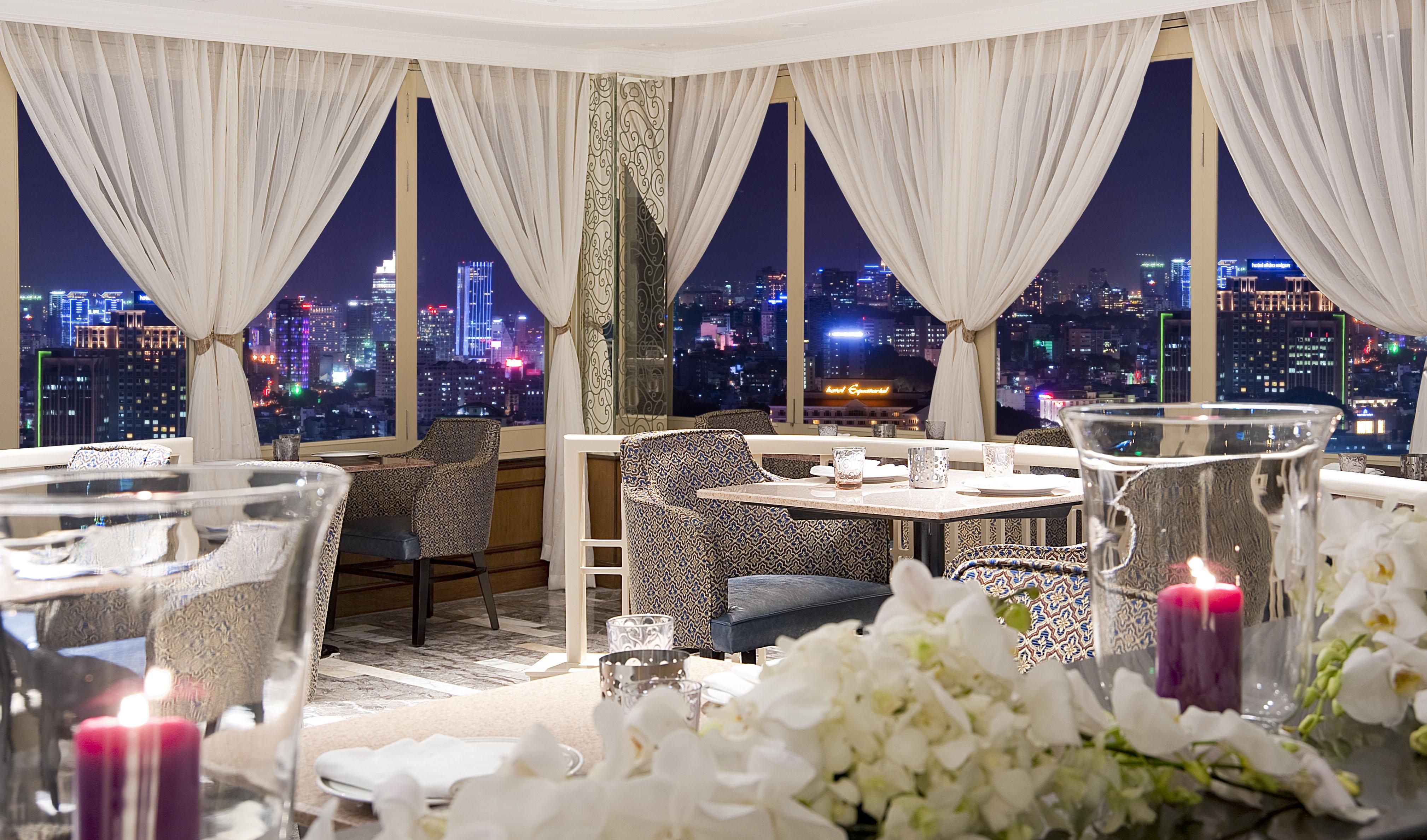 Khách sạn Windsor Plaza 5*